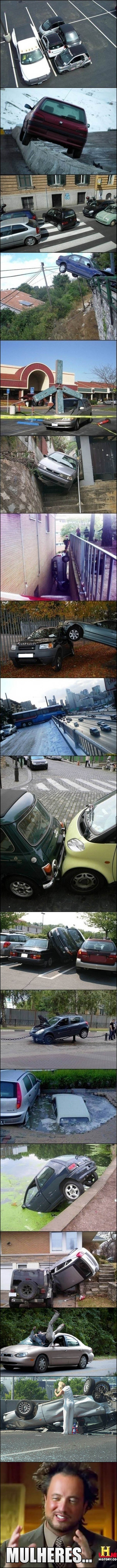 MULHERES DANDO A VOLTA NO QUARTEIRÃO No volante, perigo constante.