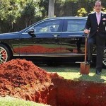 Chiquinho Scarpa quer enterrar carro de R$1 milhão...