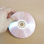 Como remover arranhões de CDs e DVDs